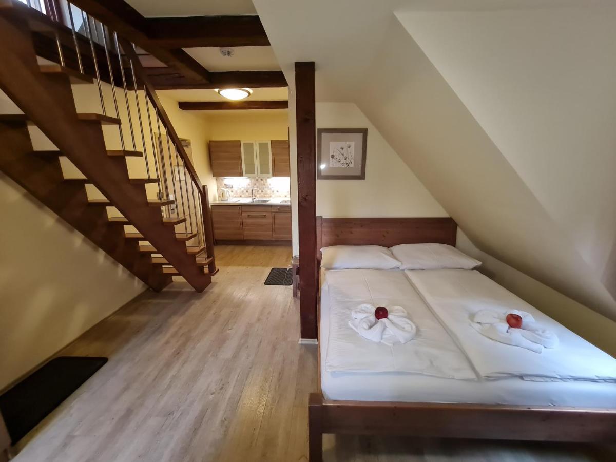阿贝尔塔米 斯杜兹旅馆酒店 外观 照片