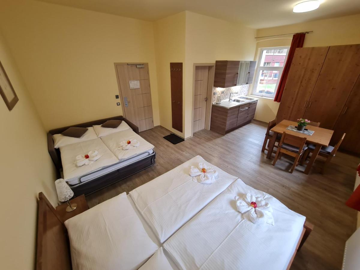 阿贝尔塔米 斯杜兹旅馆酒店 外观 照片