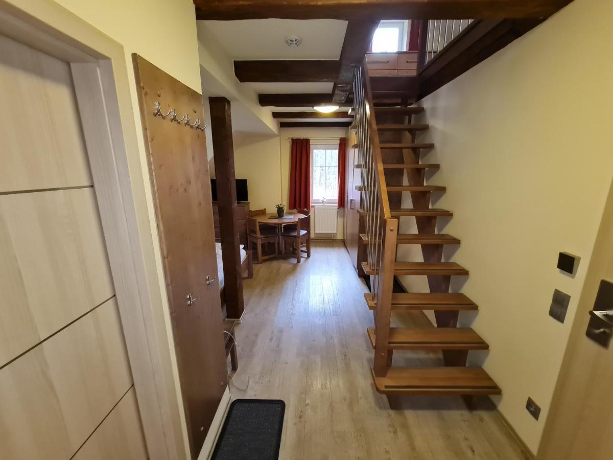阿贝尔塔米 斯杜兹旅馆酒店 外观 照片
